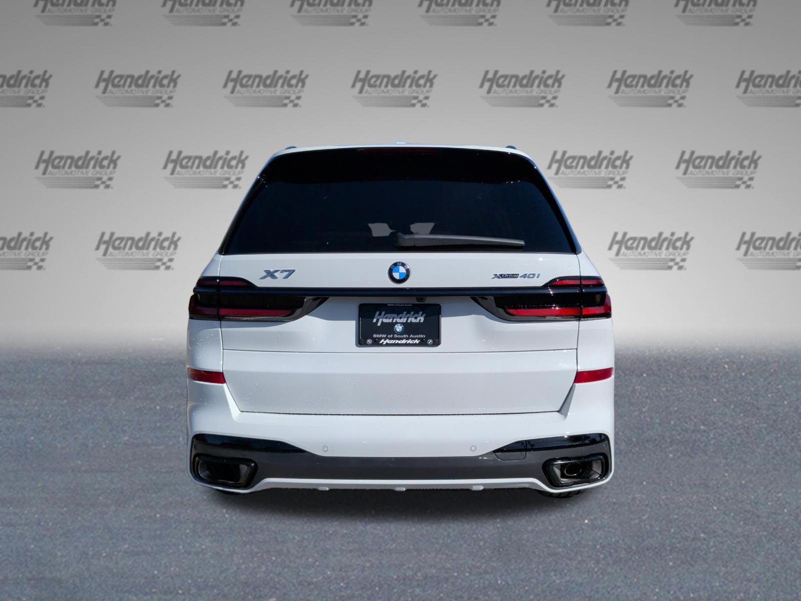 Used 2026 BMW X7 xDrive40i w/ M Sport Package AWD/4WD image 11
