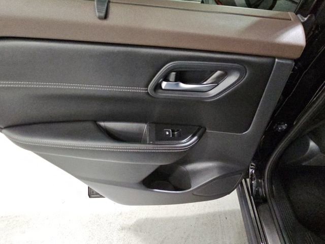 Certified 2023 Nissan Rogue SL w/ SL Premium Package AWD/4WD image 19