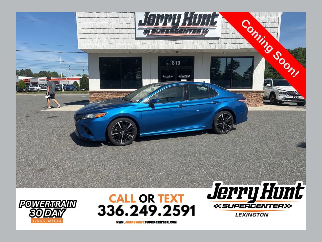 Used 2020 Toyota Camry XSE image 1