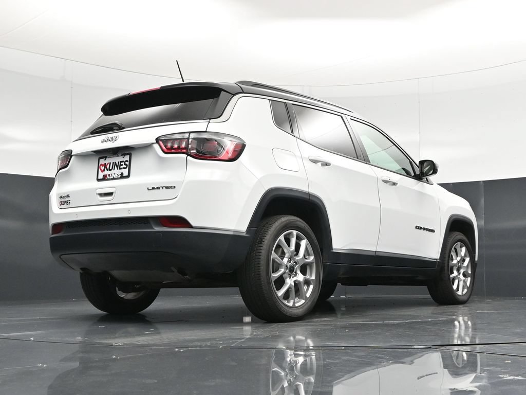 Used 2025 Jeep Compass Limited AWD/4WD image 53