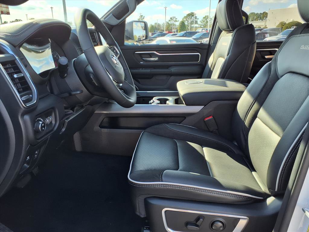 New 2026 RAM 1500 Laramie w/ Night Edition AWD/4WD image 8
