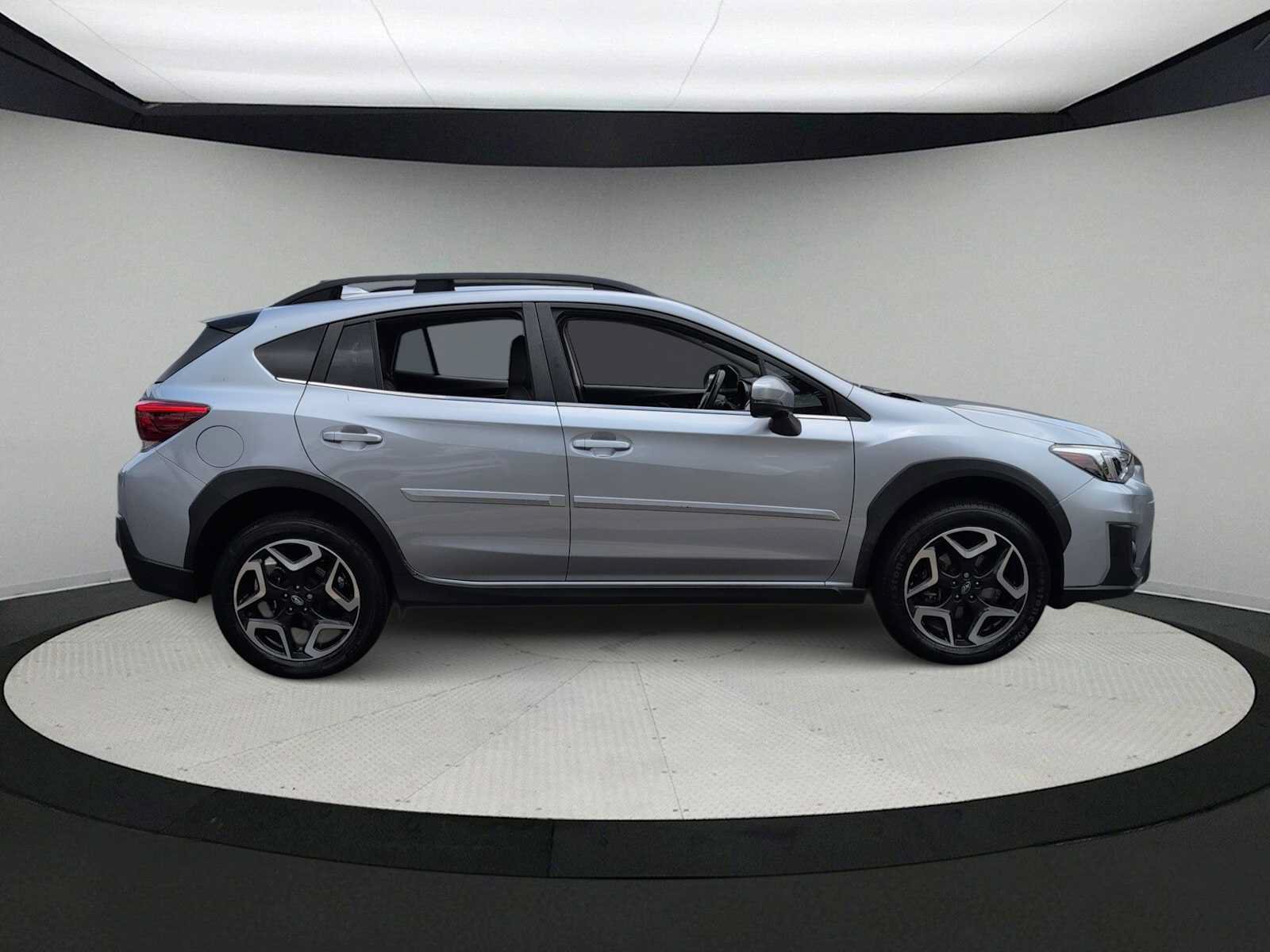 Used 2020 Subaru Crosstrek 2.0i Limited w/ Moonroof Package AWD/4WD image 9