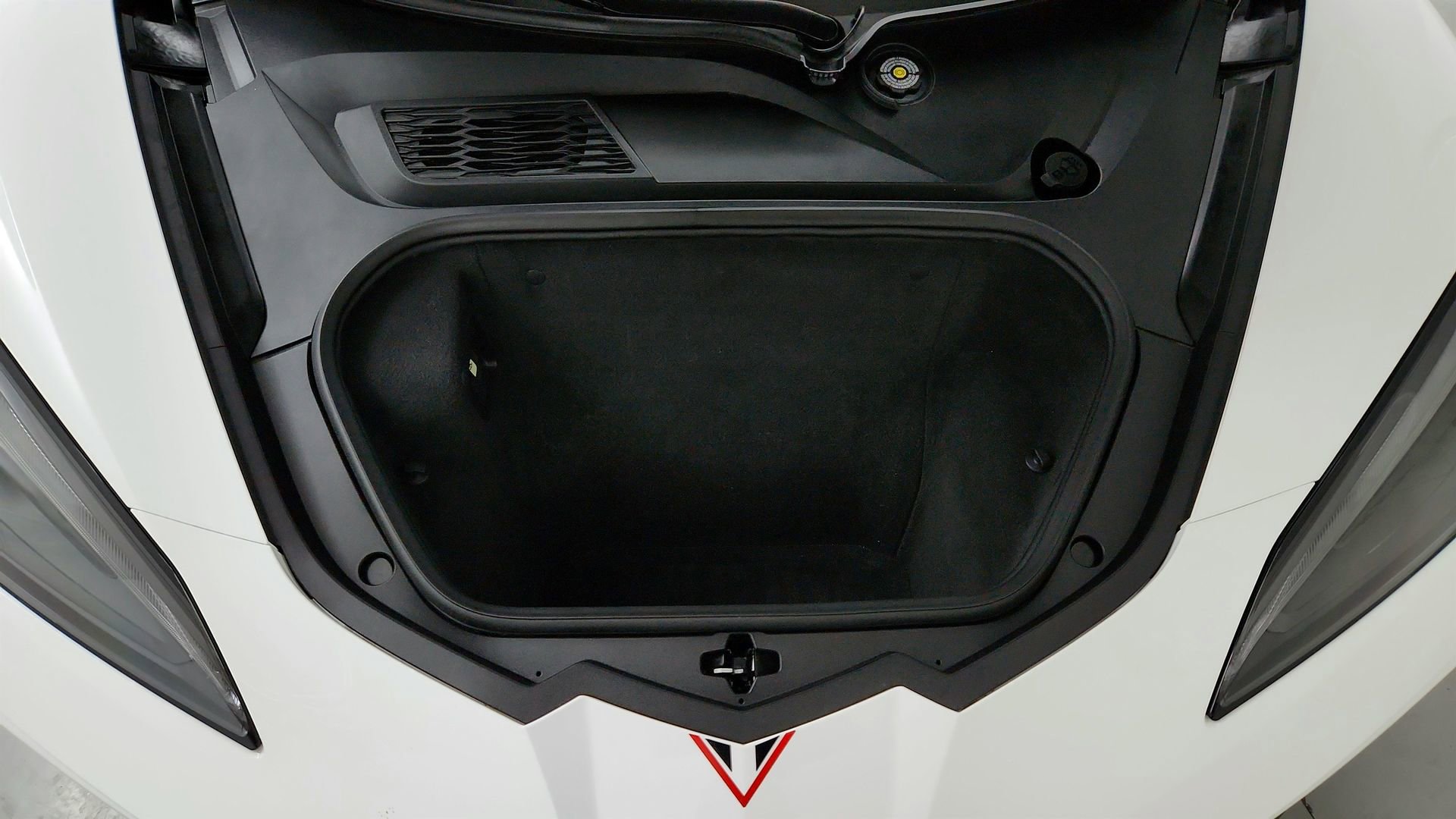 Certified 2025 Chevrolet Corvette Stingray Preferred Cpe w/ Z51 Performance Package image 21