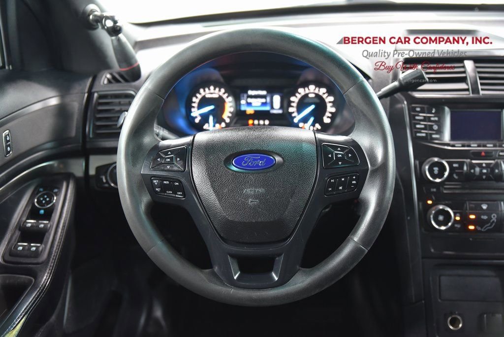 Used 2016 Ford Explorer 4WD Police Interceptor image 17