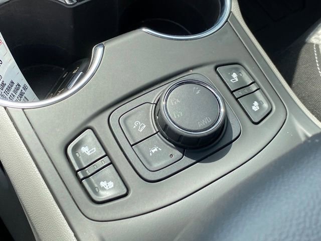 Certified 2023 GMC Terrain SLE w/ Driver Convenience Package image 12