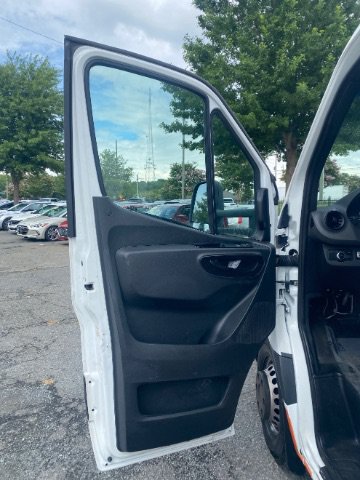 Used 2019 Freightliner Sprinter 3500 w/ Premium Package RWD image 19