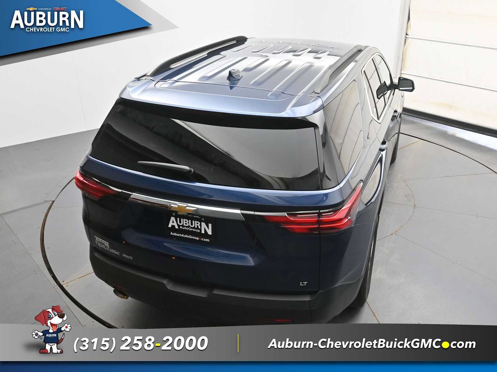 Used 2023 Chevrolet Traverse LT AWD/4WD image 32