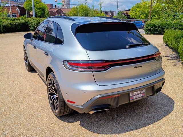 Used 2022 Porsche Macan AWD/4WD image 12