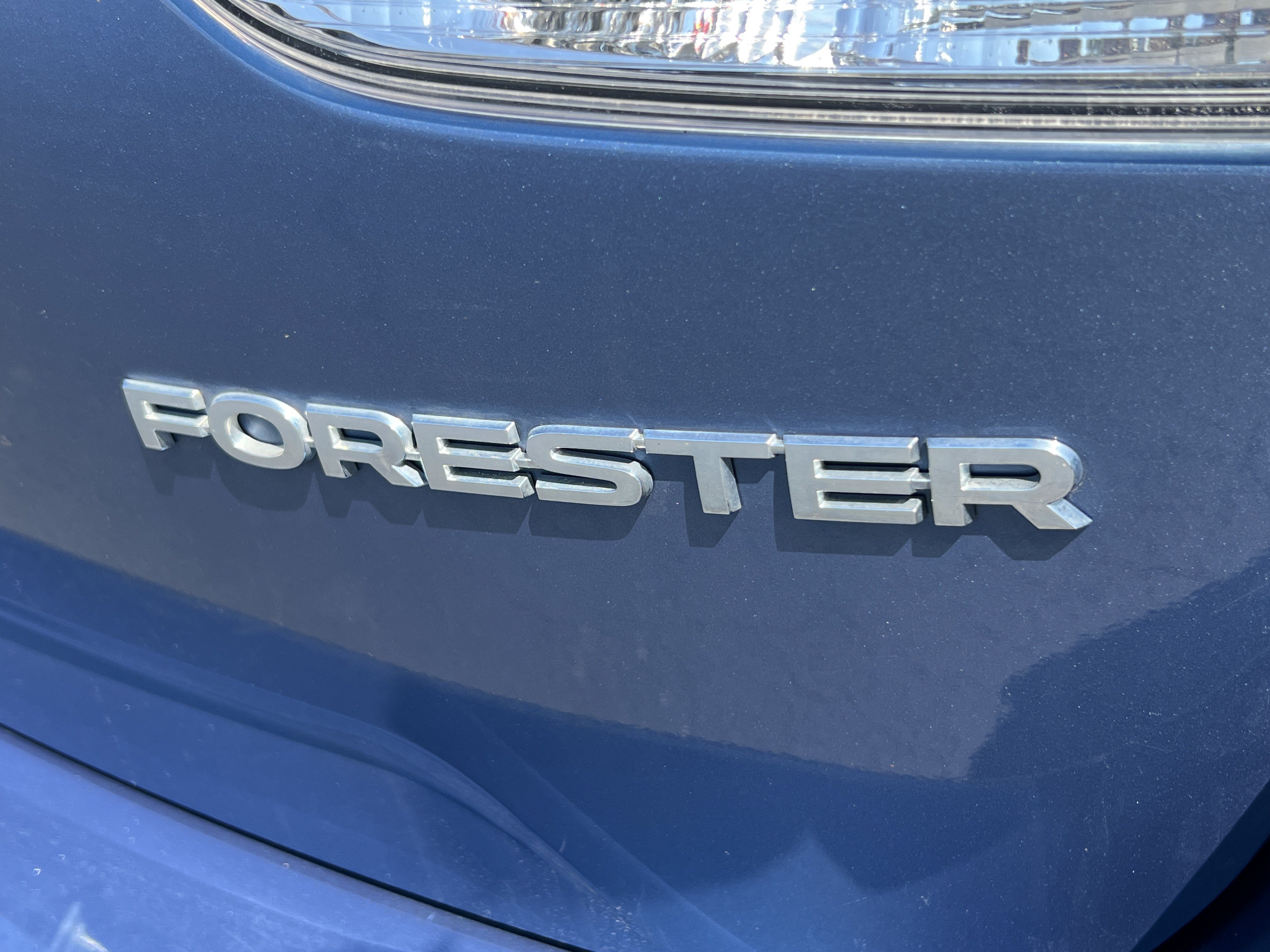 Used 2019 Subaru Forester Premium w/ All-Weather Package AWD/4WD image 10