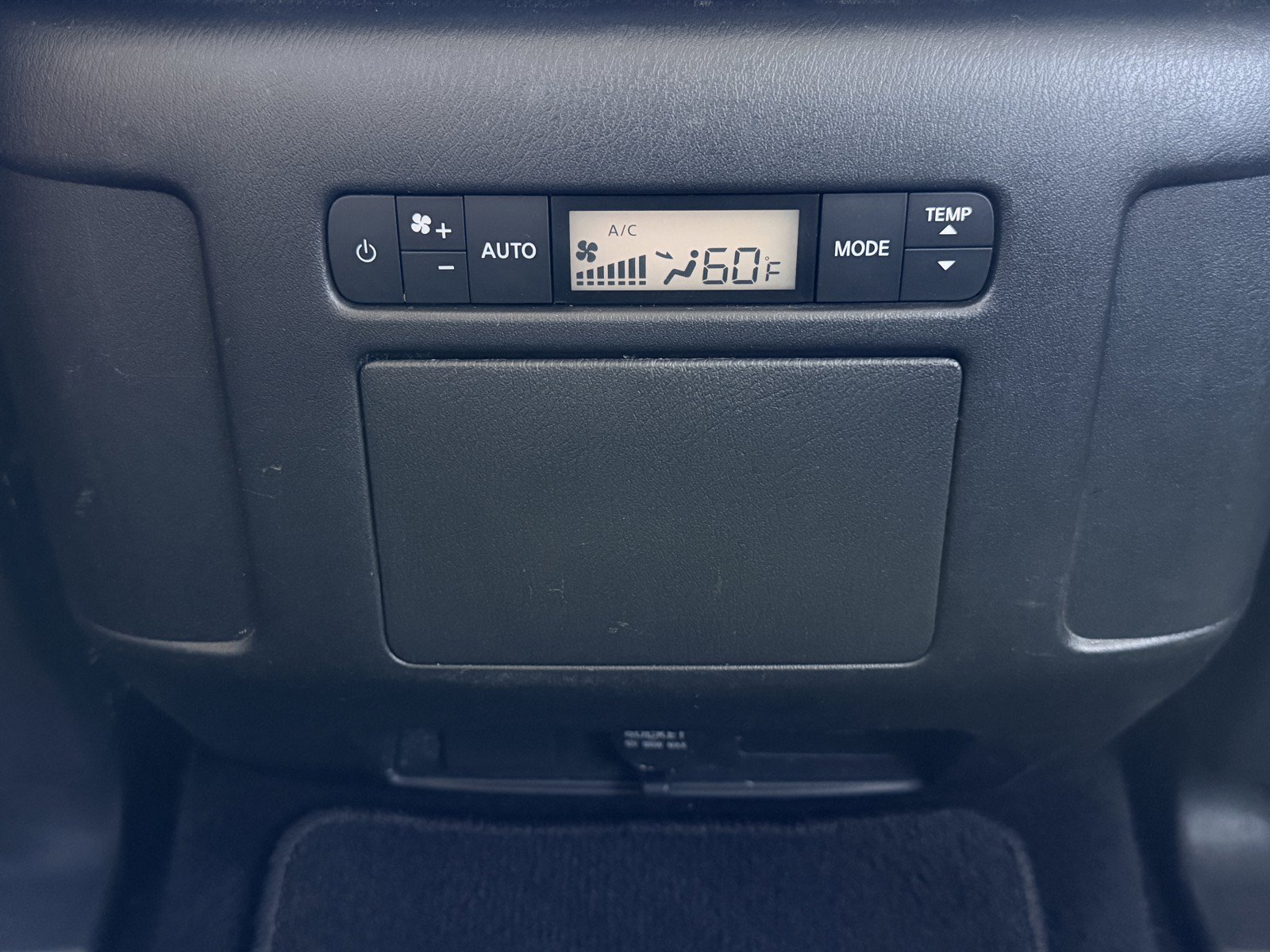 Used 2023 Nissan Armada SV AWD/4WD image 16