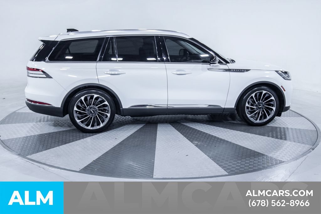 Used 2025 Lincoln Aviator Reserve w/ Equipment Group 201A AWD/4WD image 11