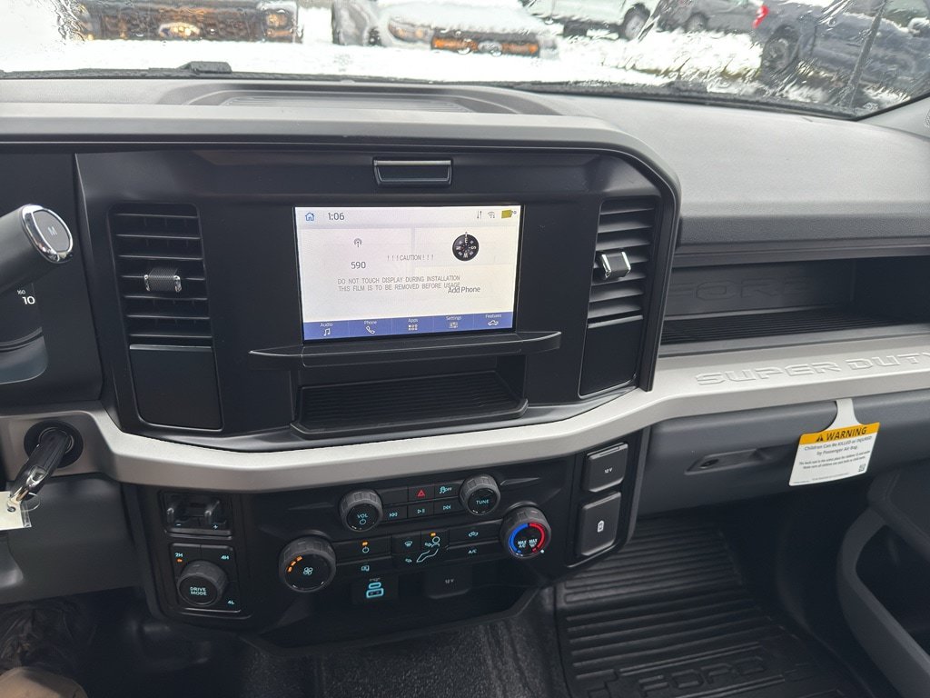 New 2026 Ford F250 4x4 SuperCab Super Duty image 26