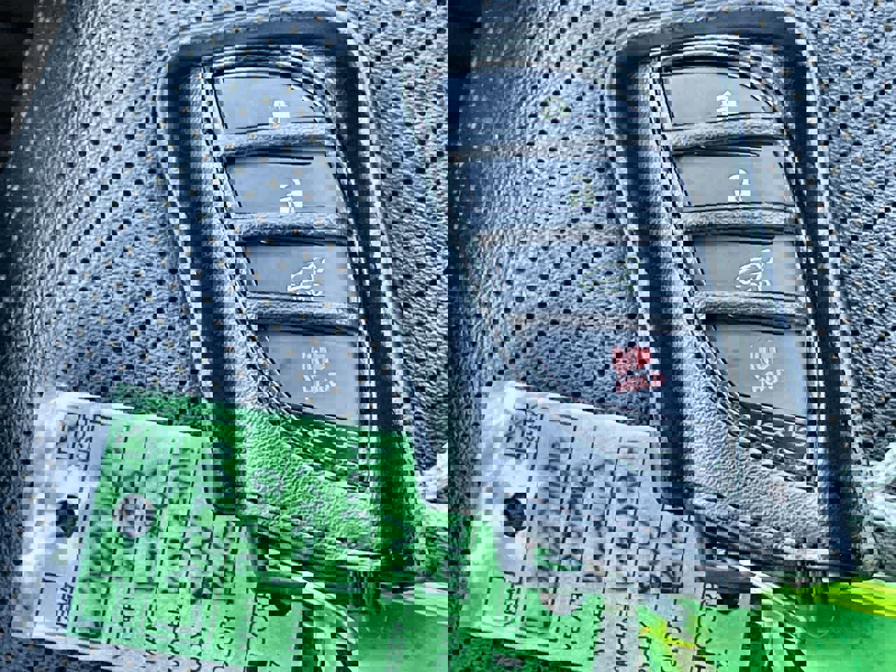 Used 2020 Lexus UX 250h w/ Premium Package image 32