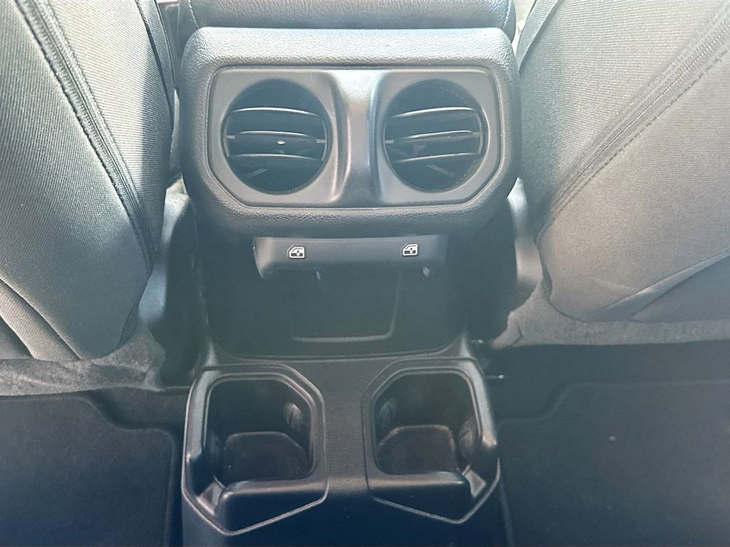 Used 2021 Jeep Gladiator Sport AWD/4WD image 29