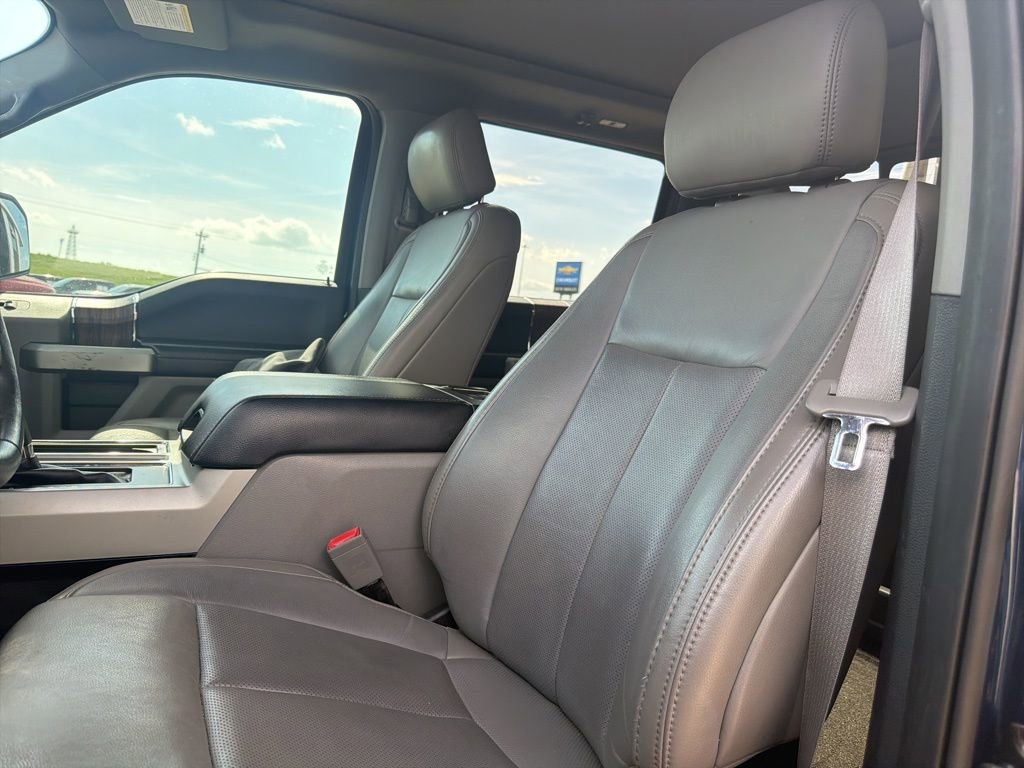 Used 2019 Ford F150 Lariat image 10