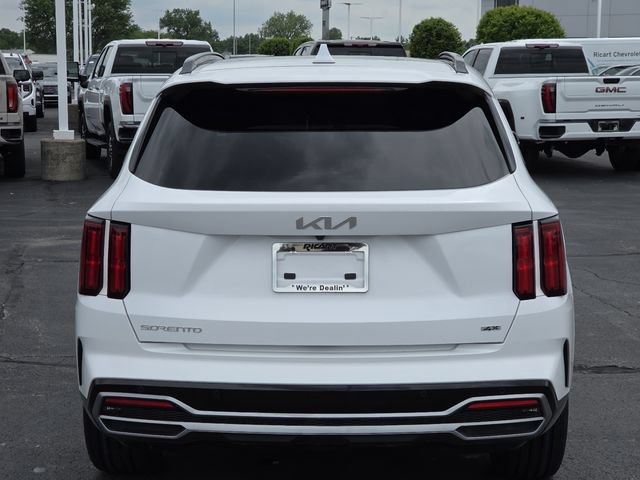 Used 2023 Kia Sorento SX AWD/4WD image 23