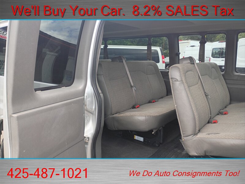 Used 2020 Chevrolet Express 3500 LS RWD image 28