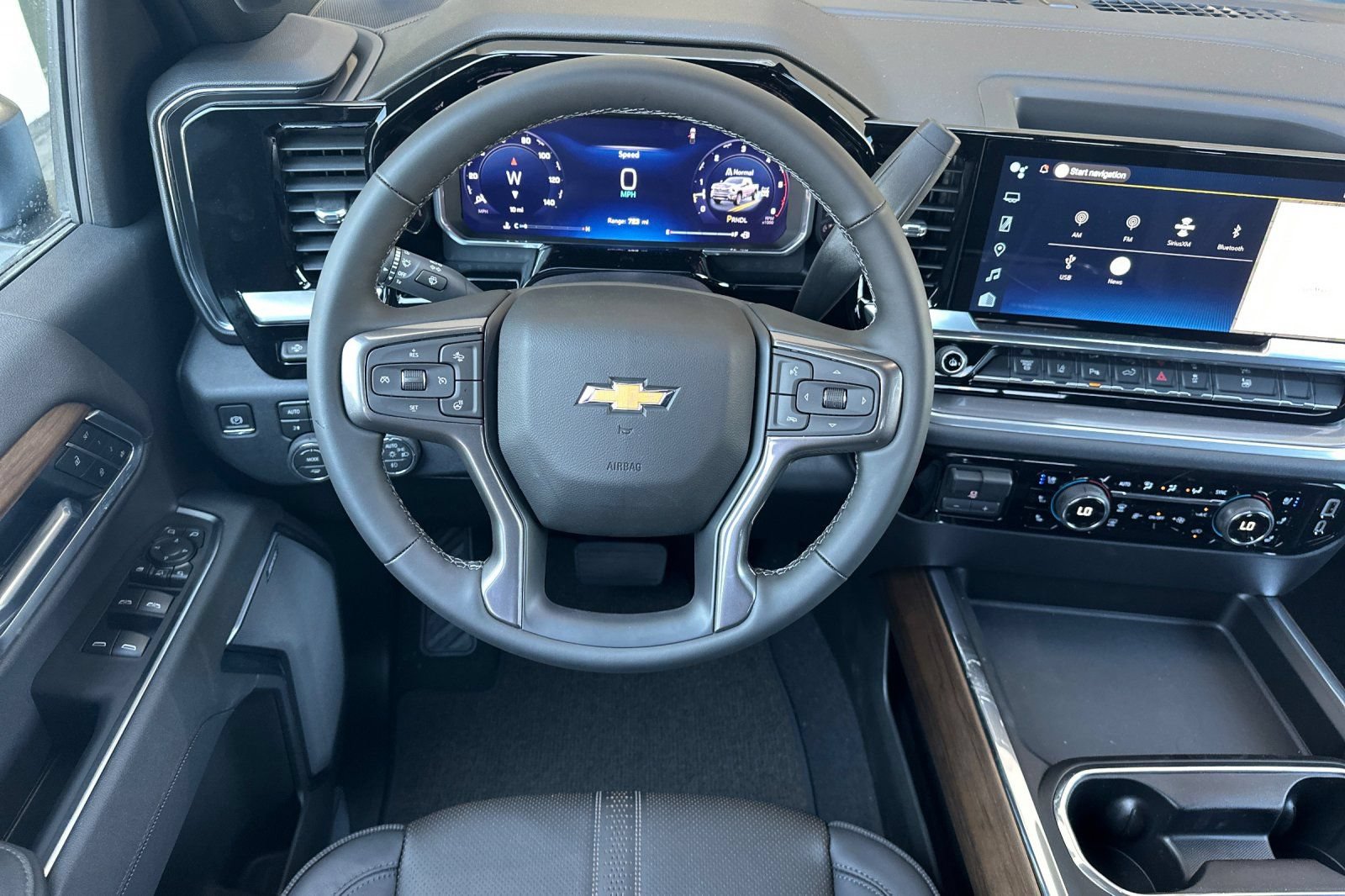 New 2026 Chevrolet Silverado 2500 High Country w/ Technology Package AWD/4WD image 15