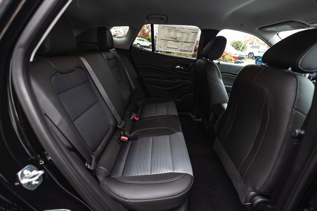 New 2026 Chevrolet Trax LT image 21