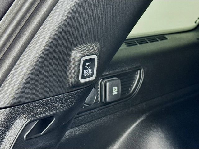 New 2025 Jeep Grand Cherokee Altitude image 26