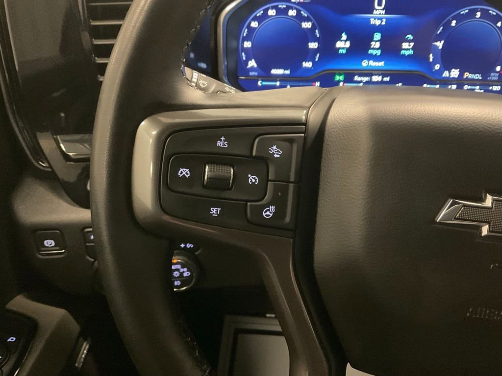 Used 2024 Chevrolet Silverado 2500 ZR2 w/ Technology Package image 20