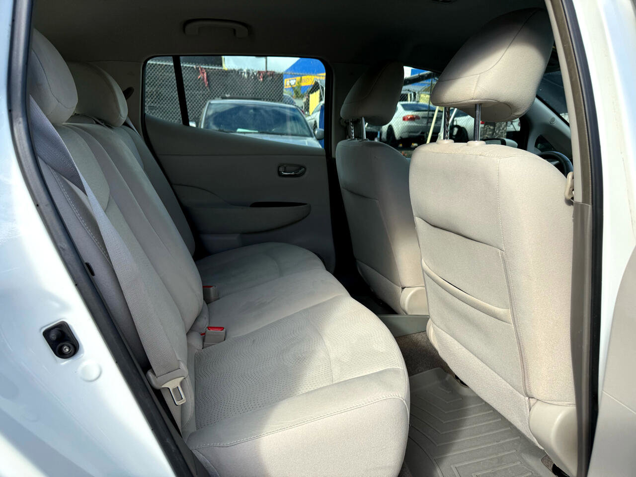 Used 2013 Nissan Leaf SV w/ LED & Quick Charge Pkg image 15