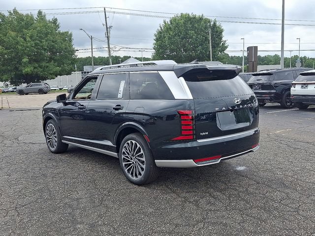 New 2027 Hyundai Palisade Calligraphy FWD image 3