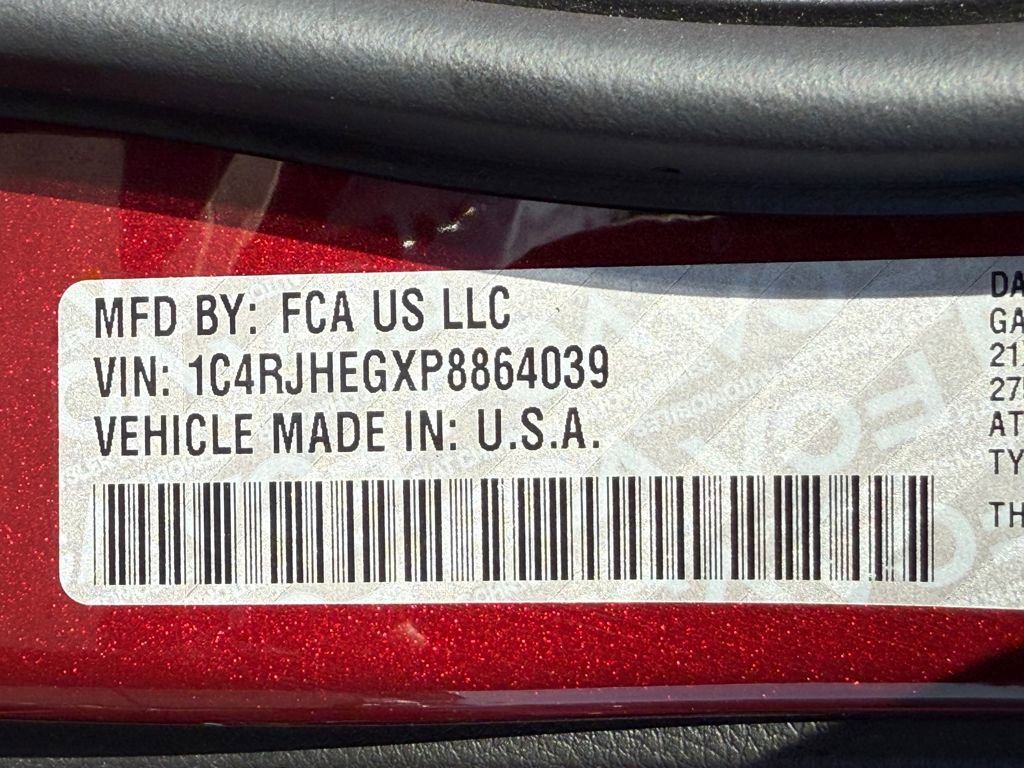 Used 2023 Jeep Grand Cherokee Summit image 33