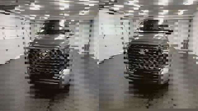 Used 2024 Toyota Tundra Platinum image 3