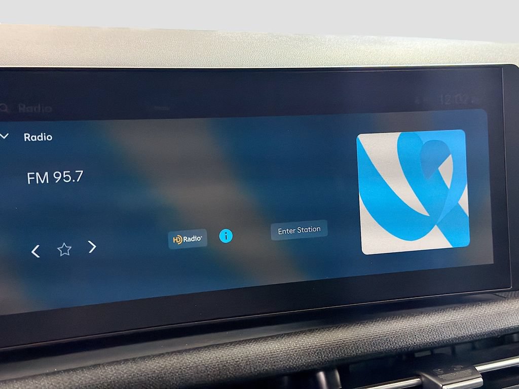 Used 2025 Hyundai Tucson SEL FWD image 16