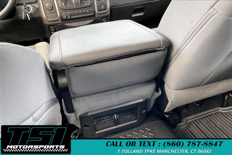 Used 2016 RAM 3500 SLT w/ Luxury Group image 33