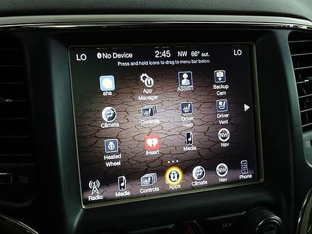 Used 2017 Jeep Grand Cherokee Summit w/ Platinum Series Group image 38