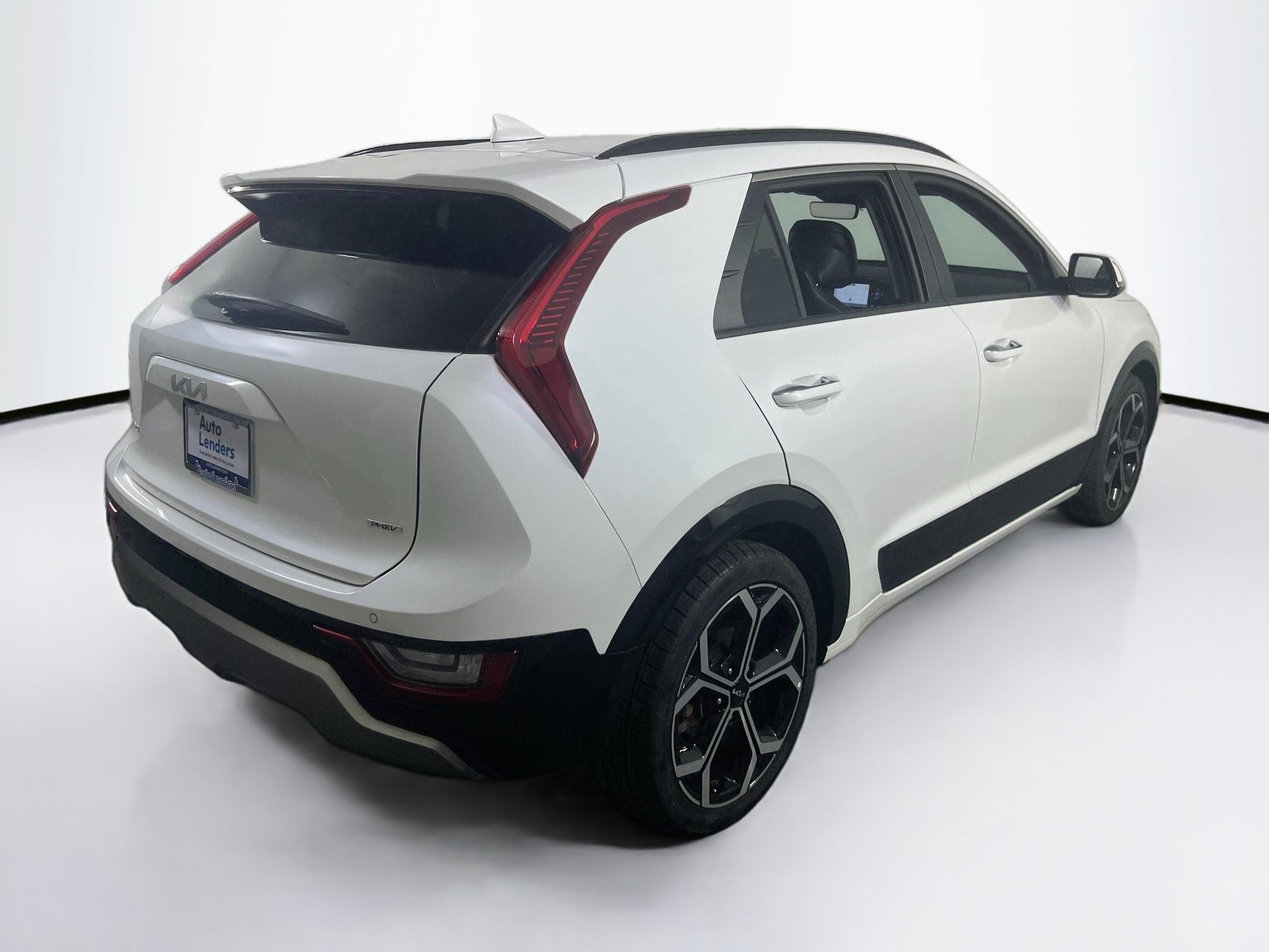 Used 2023 Kia Niro SX Touring FWD image 5