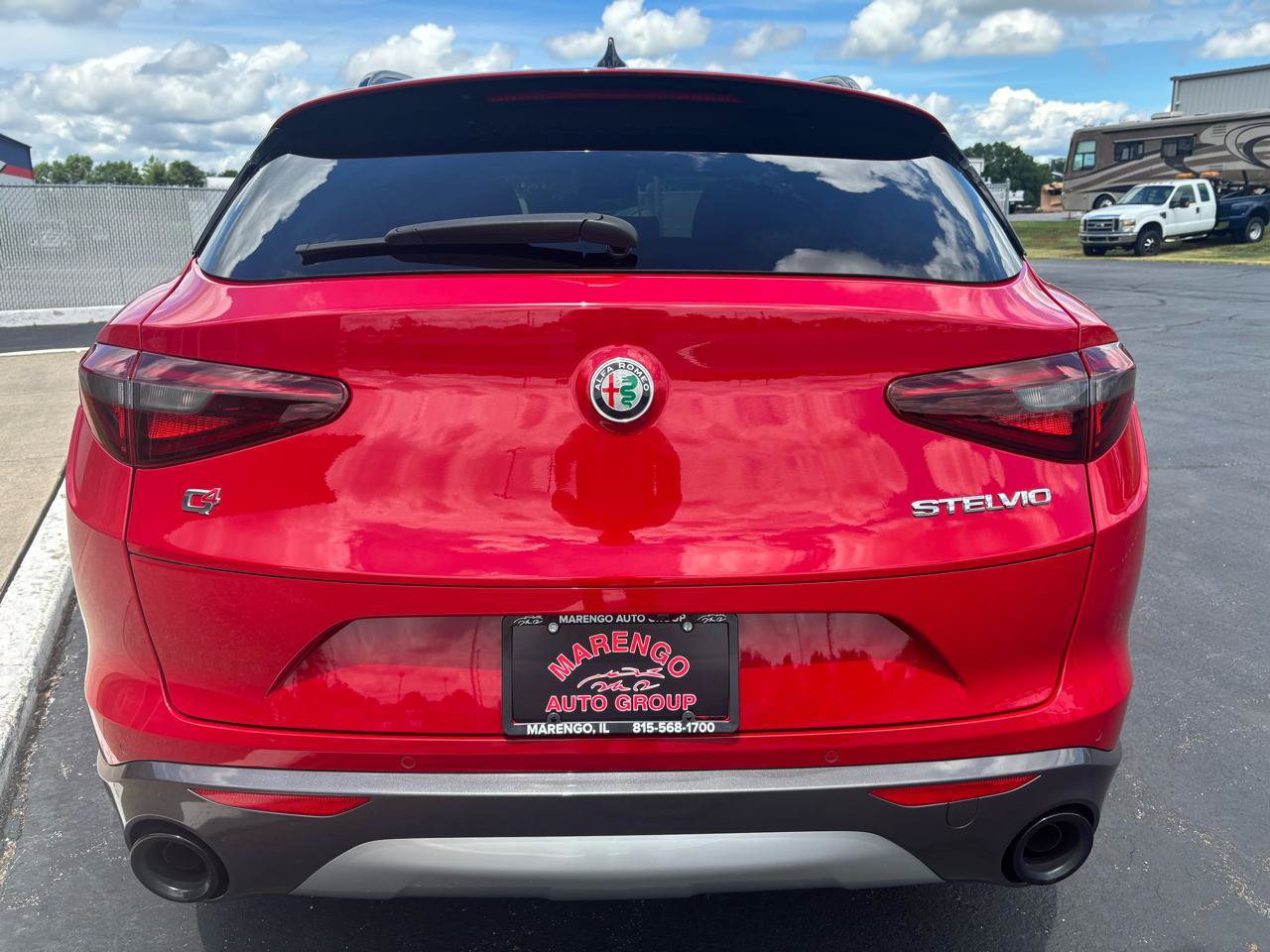 Used 2023 Alfa Romeo Stelvio Ti AWD/4WD image 4
