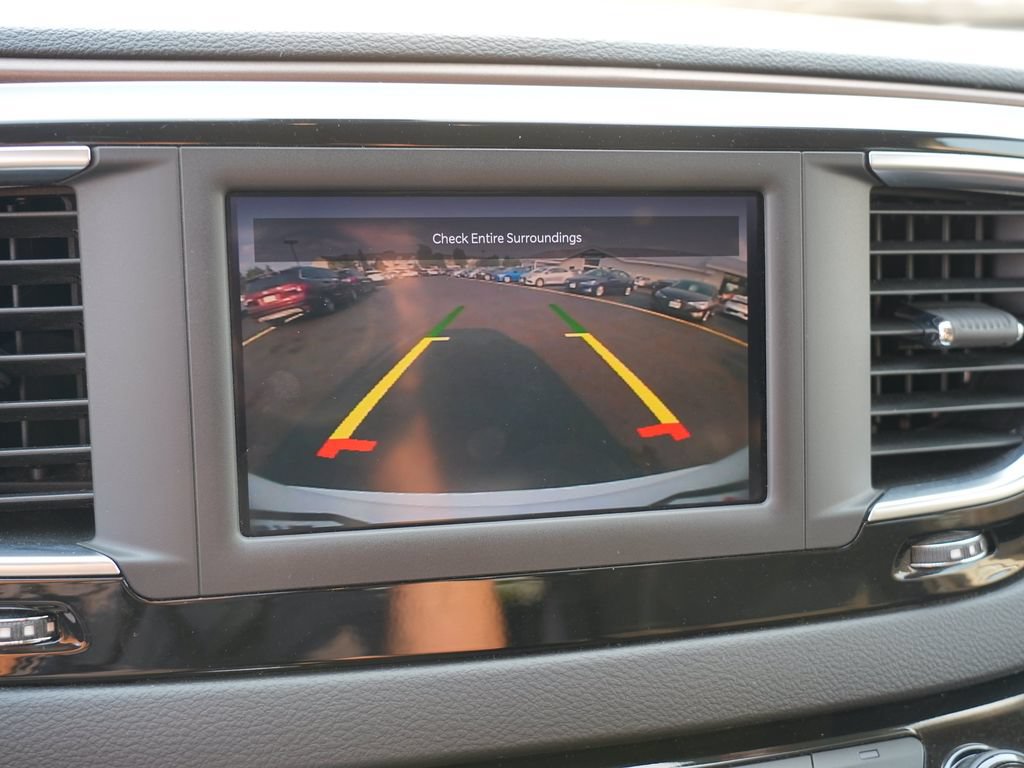 Used 2022 Chrysler Voyager LX FWD image 26