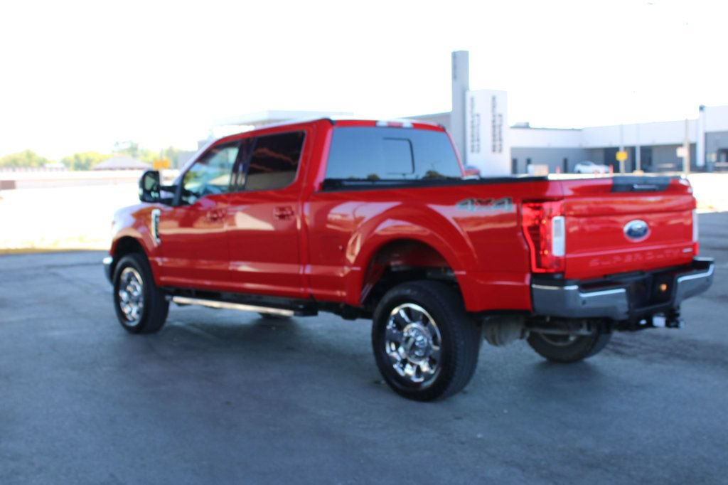 Used 2018 Ford F250 Lariat w/ Lariat Value Package AWD/4WD image 8