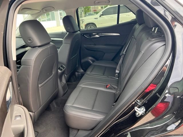 Used 2024 Buick Envision Preferred AWD/4WD image 10
