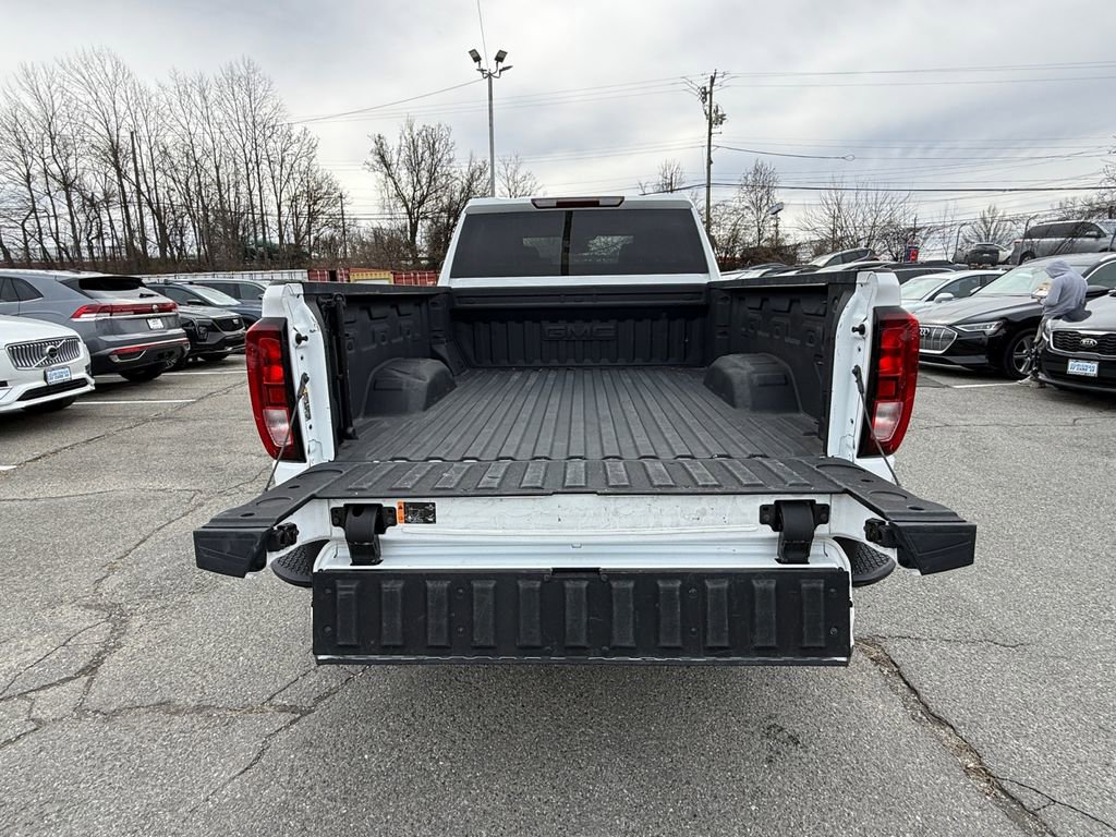 Used 2024 GMC Sierra 2500 SLE AWD/4WD image 26