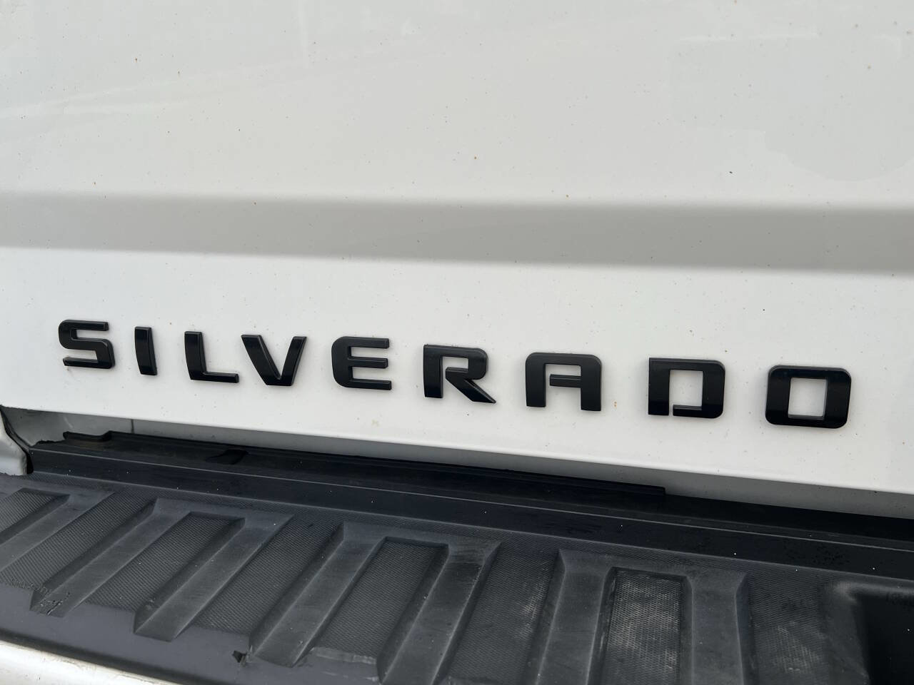 Used 2017 Chevrolet Silverado 1500 LT w/ All Star Edition image 20