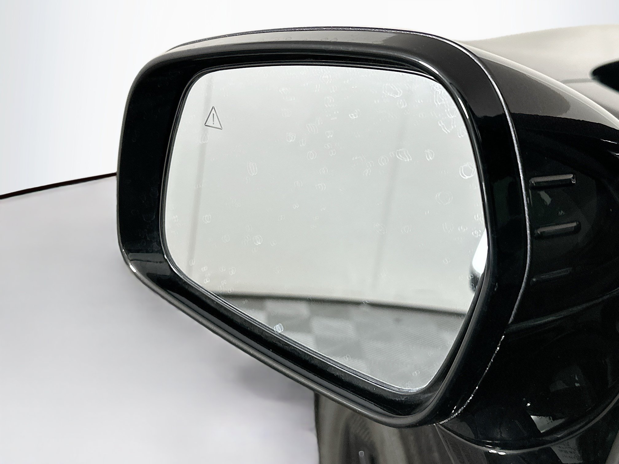 Used 2026 Kia Carnival FWD image 16