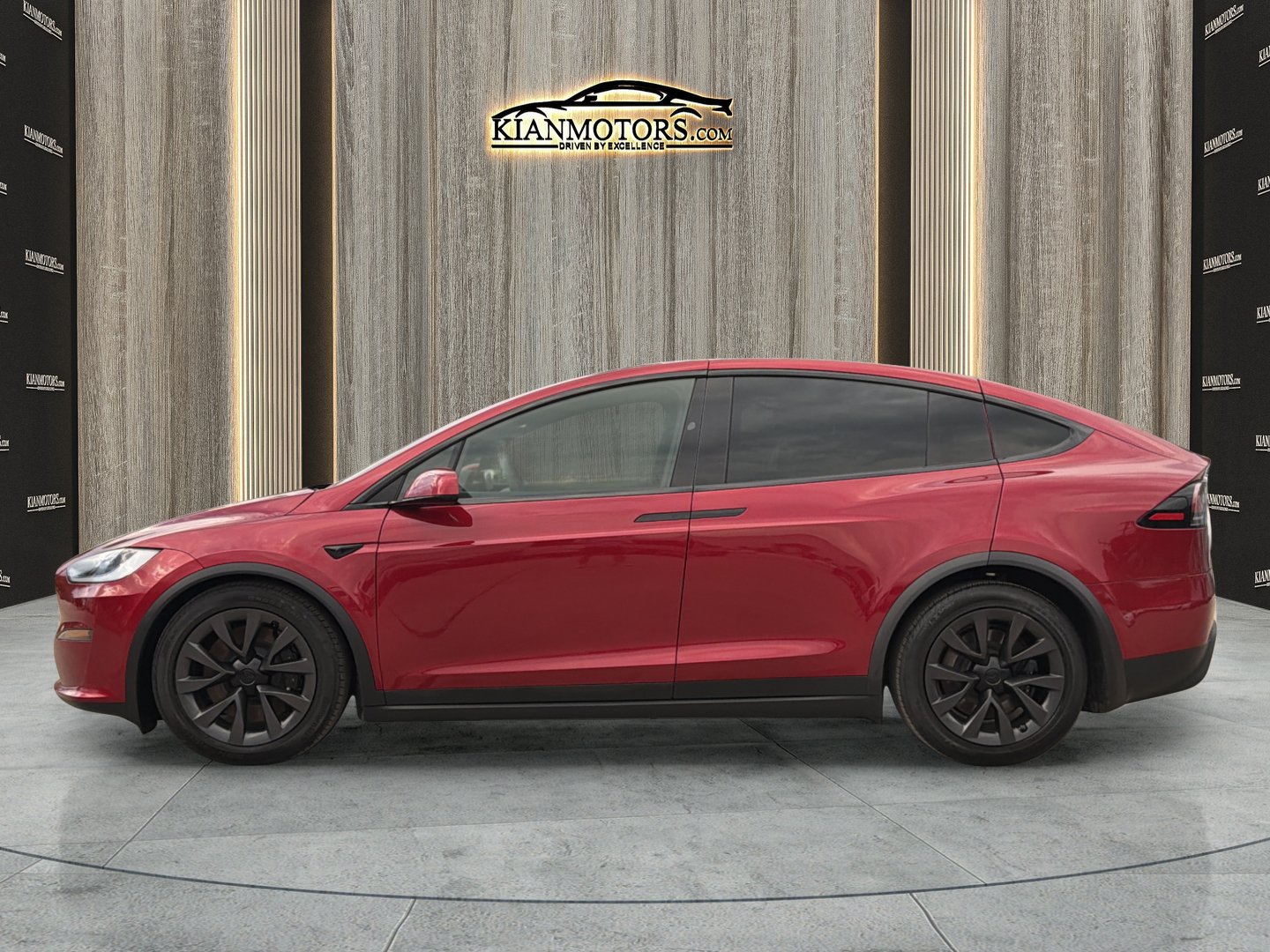 Used 2024 Tesla Model X AWD/4WD image 4