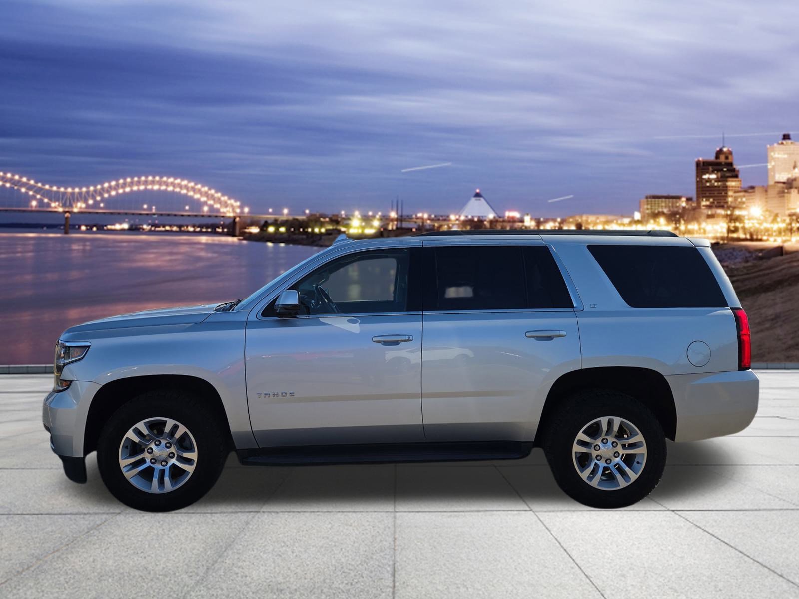 Used 2019 Chevrolet Tahoe LT image 2
