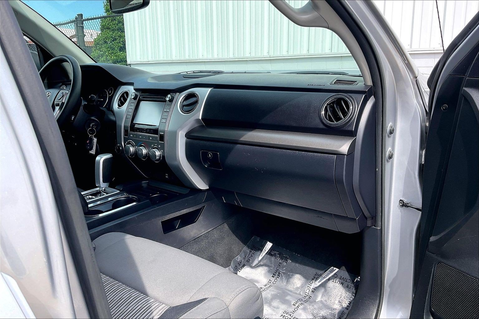 Used 2017 Toyota Tundra SR5 w/ TRD Off Road Package AWD/4WD image 21
