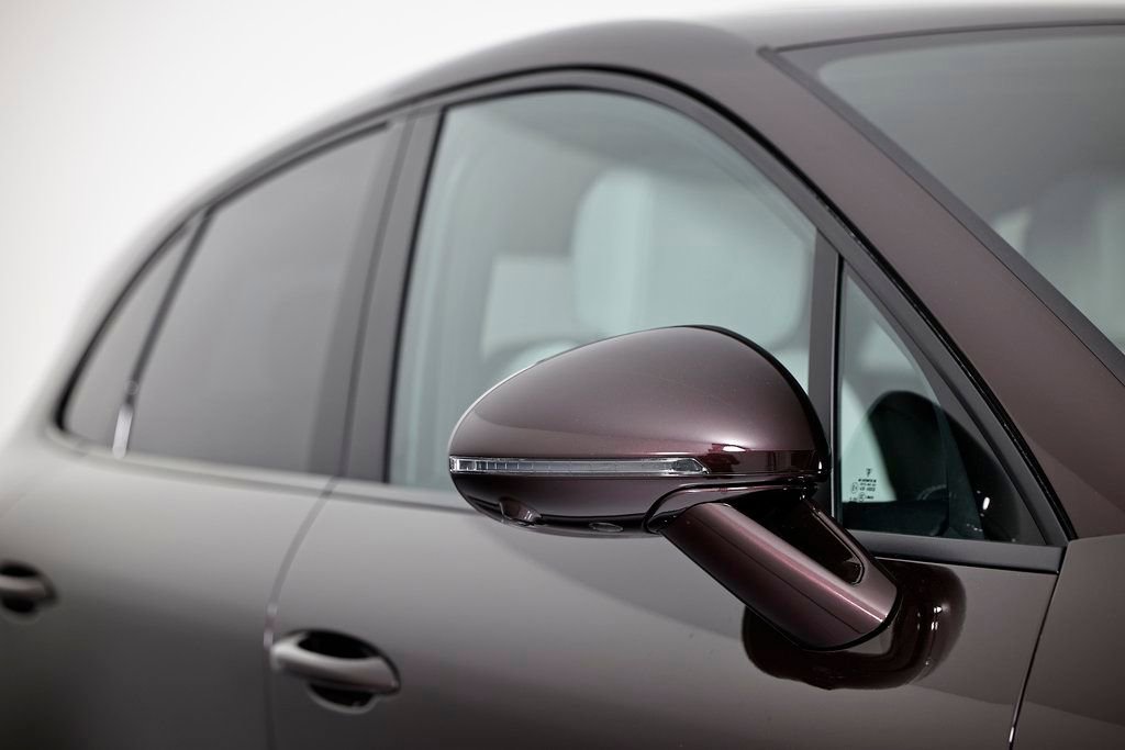 New 2026 Porsche Macan image 15