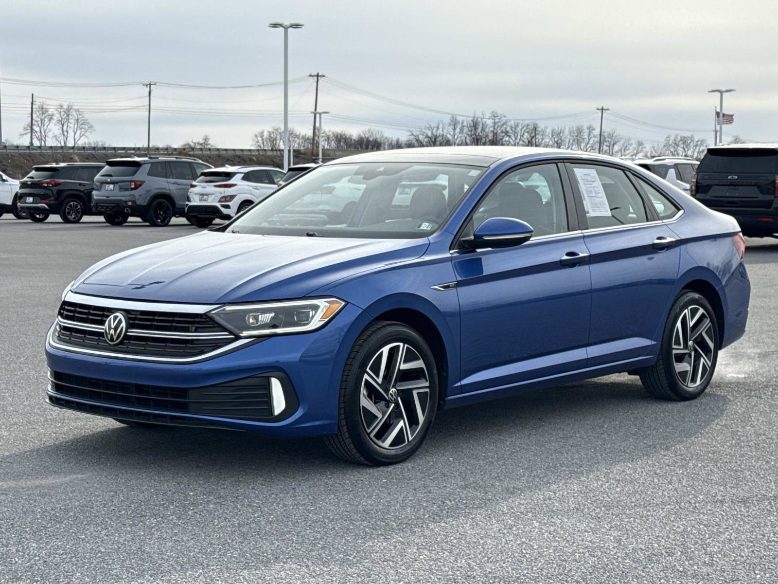 Used 2022 Volkswagen Jetta SEL image 27