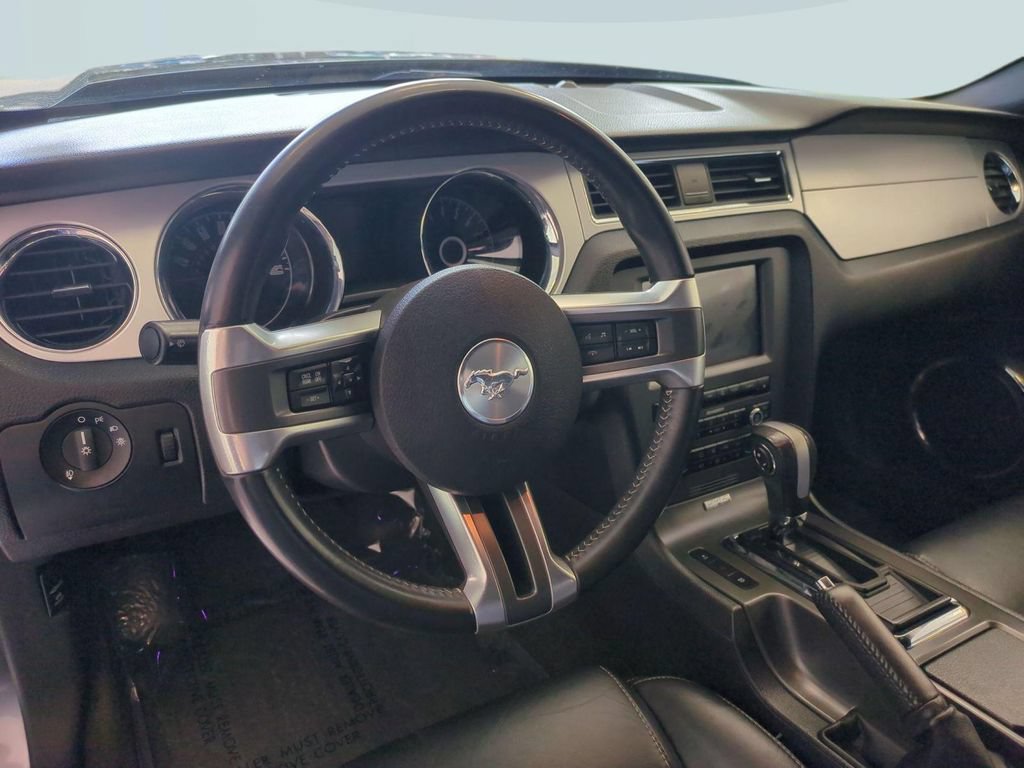 Used 2014 Ford Mustang GT Premium w/ Electronics Package RWD image 13