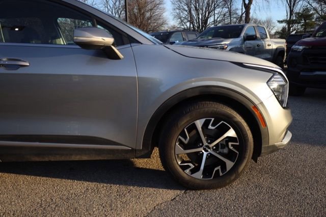 Used 2024 Kia Sportage EX image 13