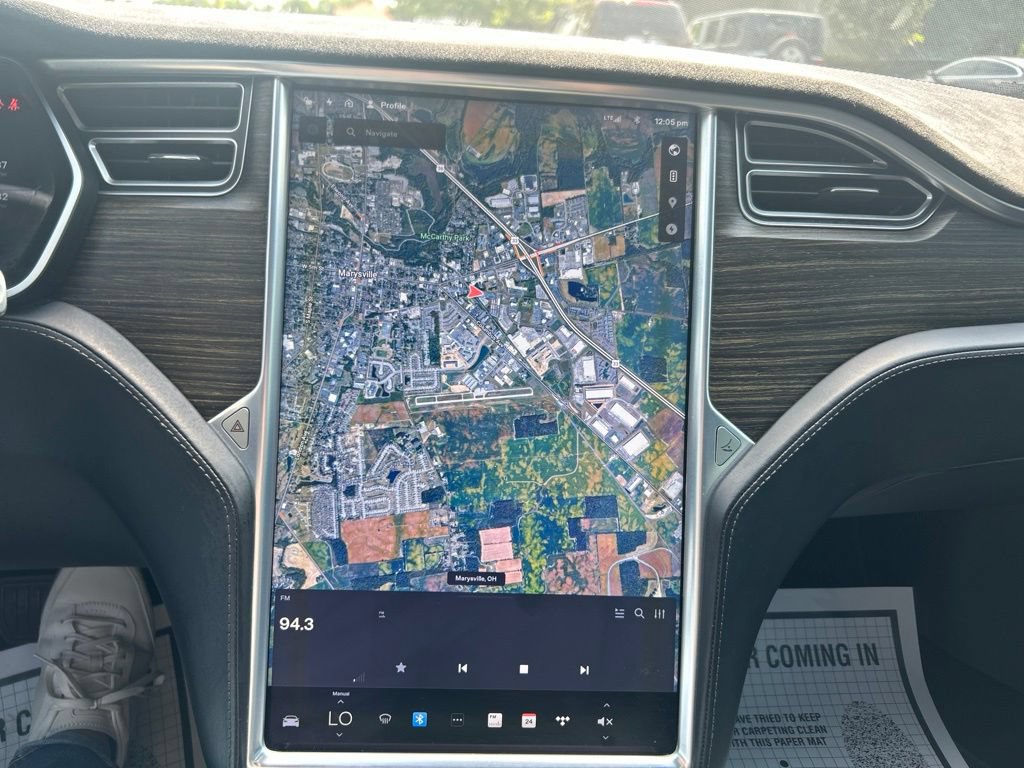 Used 2016 Tesla Model S 90D AWD/4WD image 21