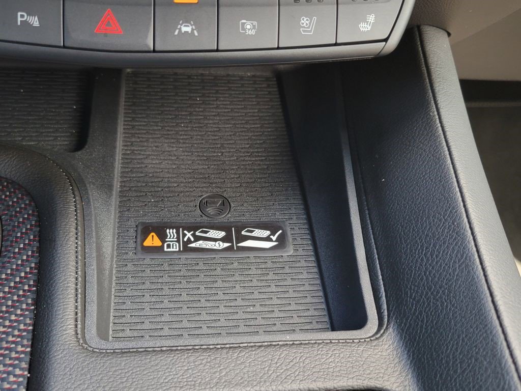 Certified 2025 Cadillac CT5 V AWD/4WD image 29