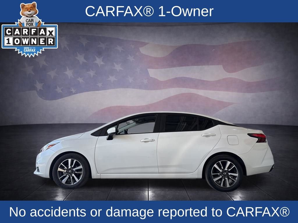 Used 2022 Nissan Versa SV FWD image 2